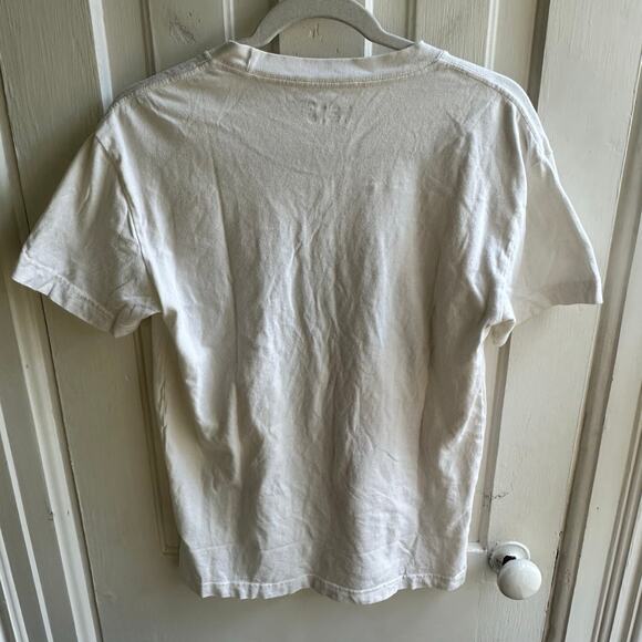 Abercrombie & Fitch NBA Chicago Bulls Graphic Tee - Picture 6 of 8